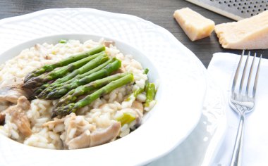 Risotto Giuseppe Verdi kuşkonmaz mantarlı ve jambonlu.