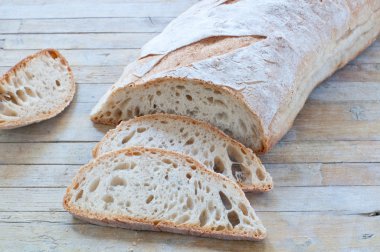 İtalyan makarna ve ev yapımı ekmek farklı çeşitleri