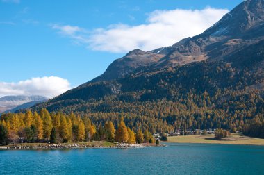 Göl kenarında St. Moritz, İsviçre