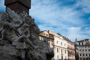 özellikle Roma Piazza Navona Dikilitaş