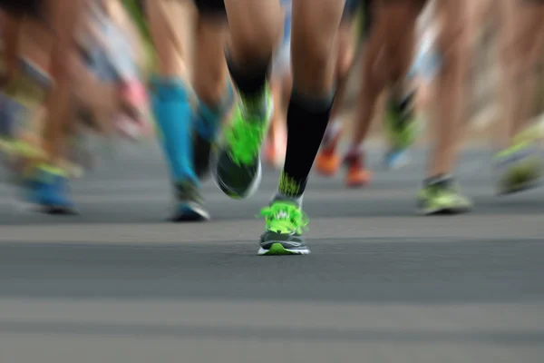 Corredores de maratón en la carrera — Foto de Stock