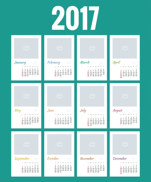 Дизайн настенного ежемесячного календаря 2017 года. Print Шаблон с местом для фото, вашим именем и отчеством. Неделя начинается в воскресенье. Комплект из 12 месяцев . — стоковый вектор