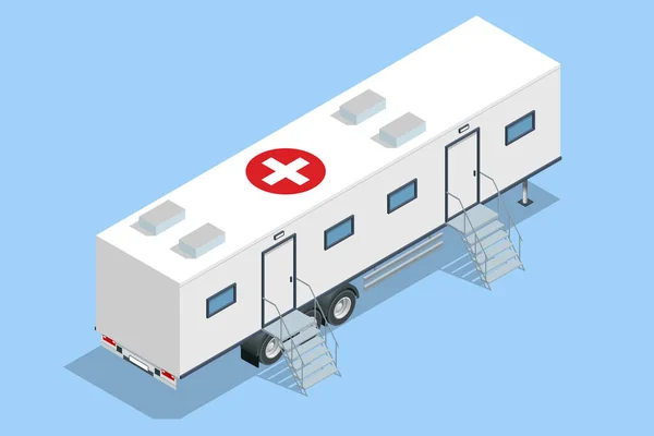 Hospital isométrico en el coche. Hospital móvil con camas médicas, laboratorio y quirófano. — Vector de stock