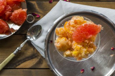 Pembe greyfurt granita rüşvet içki dondurulmuş