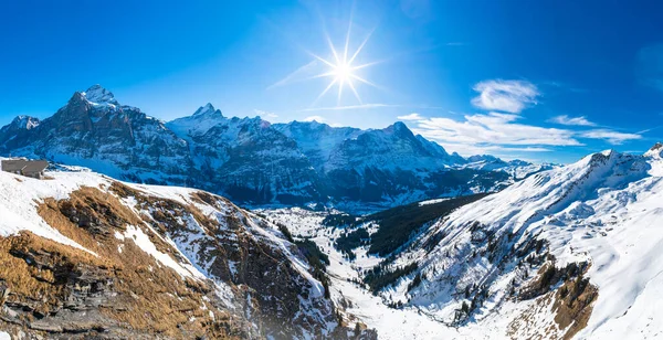 Winterlandschaft Mit Schneebedeckten Gipfeln Vom Ersten Berg Den Schweizer Alpen — Stockfoto