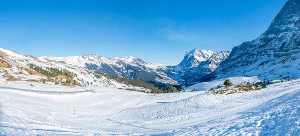 Paisagem Inverno Com Picos Cobertos Neve Montanha Kleine Scheidegg Alpes — Fotografia de Stock