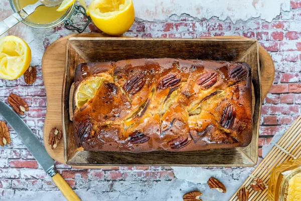 Honig Zitrone Und Pekannussbrot Blick Über Den Kopf — Stockfoto