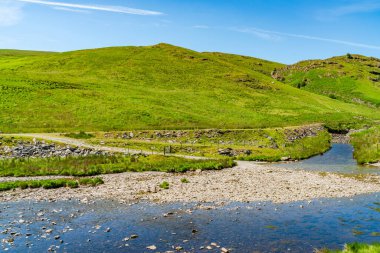 Galler 'in güzel kırsal manzarası Elan Vadisi, Powys, Galler
