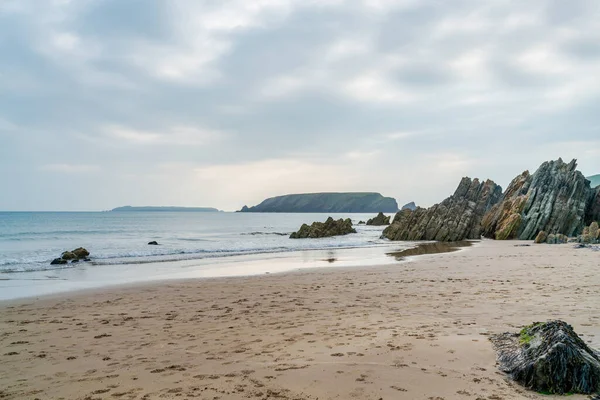 Marloes Sands Beach Mit Felsformationen Wales — Stockfoto