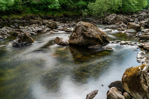 Rzeka Llugwy Betws Coed Walia Efekt Długiego Narażenia — Zdjęcie stockowe