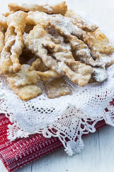 Frappe - típicos buñuelos de carnaval italianos — Foto de Stock