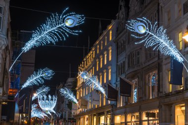 Yeni Bond Street, Londra İngiltere Noel ışıkları