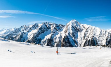 Avusturya Alplerinde, Mayrhofen Kayak Merkezi - panorama
