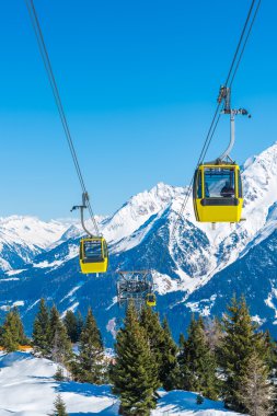 Cable ski lifts in Austrian ski resort