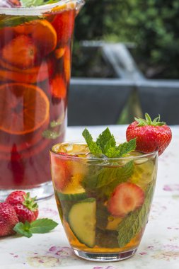 Pimms with lemonade clipart