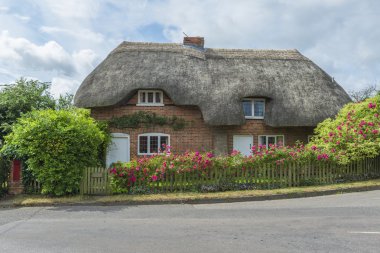 thatched yazlık