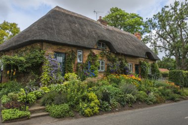 thatched yazlık