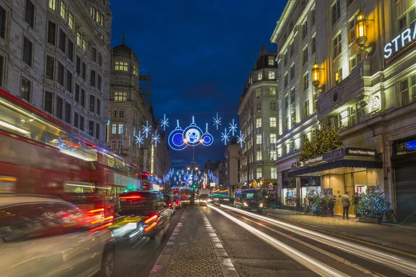 Luces de Navidad en el Strand, Lodnon —  Fotos de Stock