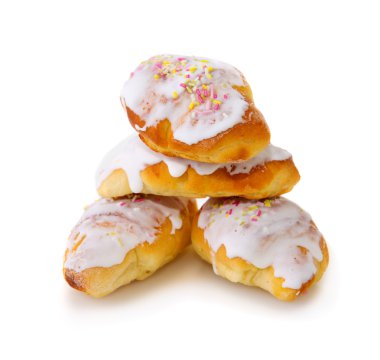 Beyaz izole somun kruvasan.