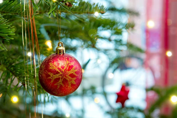 装飾クリスマス ボール. — ストック写真