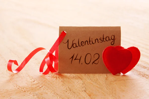 Valentinstag-Karte und zwei Herzen. — Stockfoto