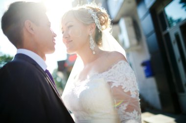 Düğün çift mercek parlaması