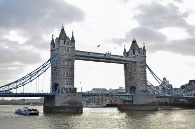Londra, İngiltere - 6 Aralık 2018, Tower Bridge