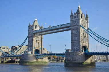 Londra, İngiltere - 6 Aralık 2018, Tower Bridge