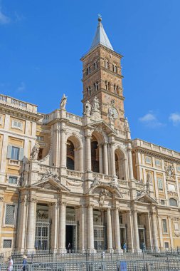 Roma, İtalya - 14 Ağustos 2019. Aziz Maria Maggiore Bazilikası 'nın cephesi.