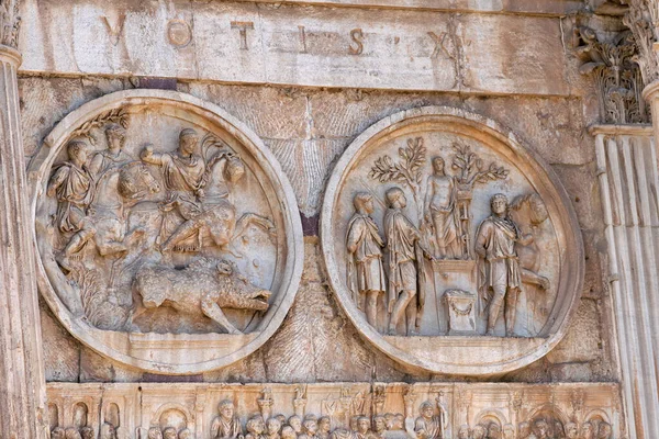 Rome Italy August 2019 Medallions Arc Triomphe Constantine — Stock Photo, Image