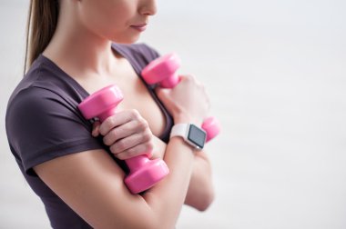 Usta kadın atlet spor için gidiyor