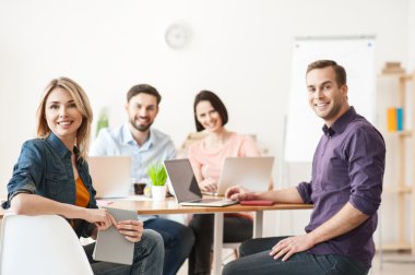 Becerikli dört meslektaşım olumlu duygular ifade ediyor