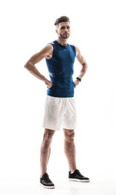 Çekici erkek atlet rekabet hazırdır