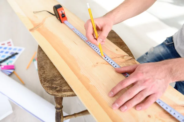 Pieza de medida hombre de madera —  Fotos de Stock