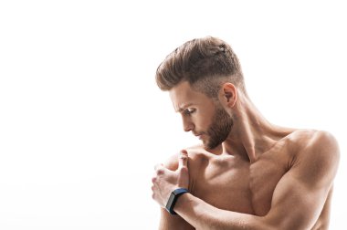 Fit adam korkunç ağrı hissediyor