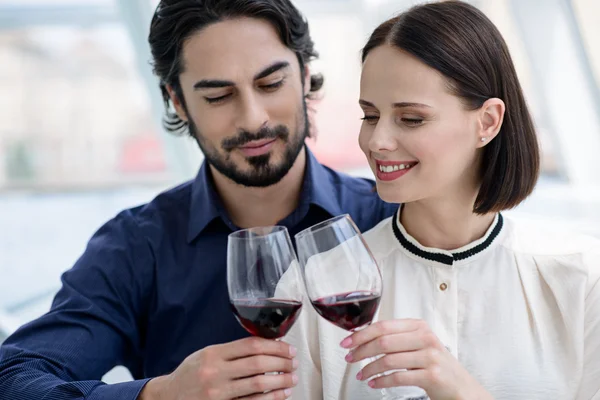 Şimdi bizim için içelim.