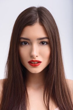 Zarif makyaj ile şehvetli kız