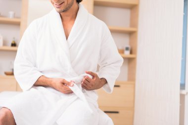 Neşeli adam zevk gevşeme Sağlık Merkezi