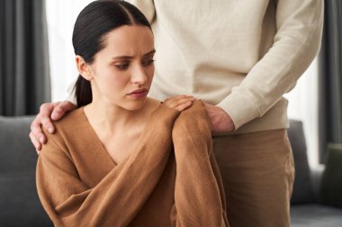 Tövbekar adam af diliyor.