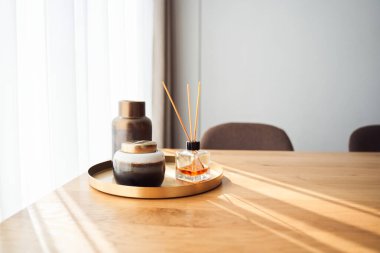 Temel yağlı Reed oda spreyi