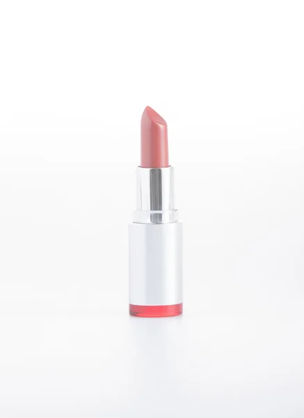 Hermoso lápiz labial rojo aislado en blanco —  Fotos de Stock