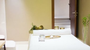 kaplıca iç içeride