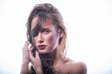 hoş bir yüzü bu güzel hanımla