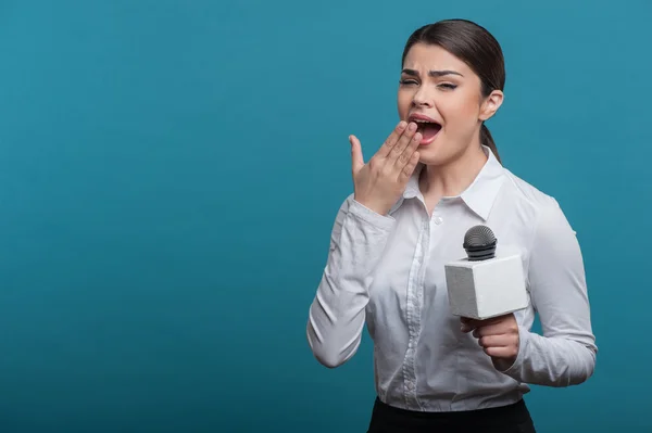 Beautiful girl TV journalist is reporting and tired — Stock Photo, Image