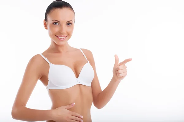 Attractive young woman is presenting her body — Φωτογραφία Αρχείου