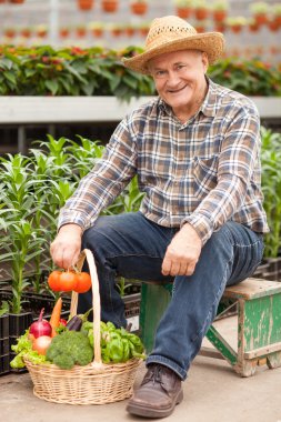 Eat fresh food and you will be happy