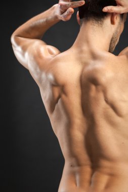 Onun mükemmel vücut yakışıklı olan formda gösterilen