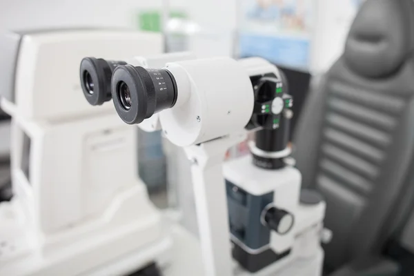 Special equipment for eye examination in oculist lab — 图库照片