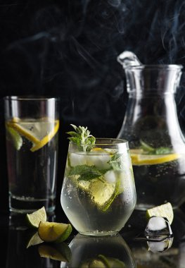Mojito gözlük ve Cam Kavanoz kokteyl