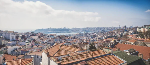 Gran vista panorámica con paisaje de Estambul y parte istórica de la ciudad —  Fotos de Stock